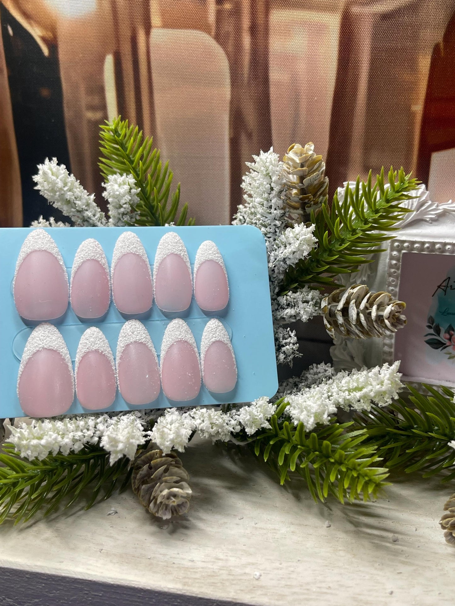 FIRST SNOW - Set of 10 textured twinkly French tip nails