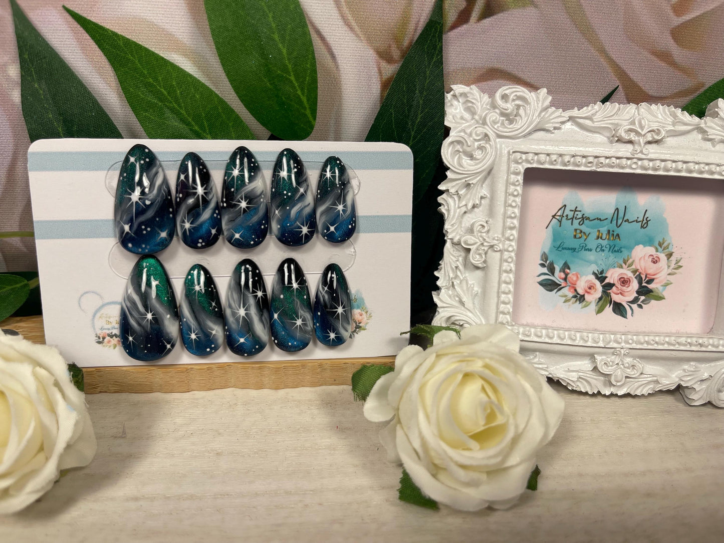 MILKY WAY Set of 10 Space galaxy Inspired Nails