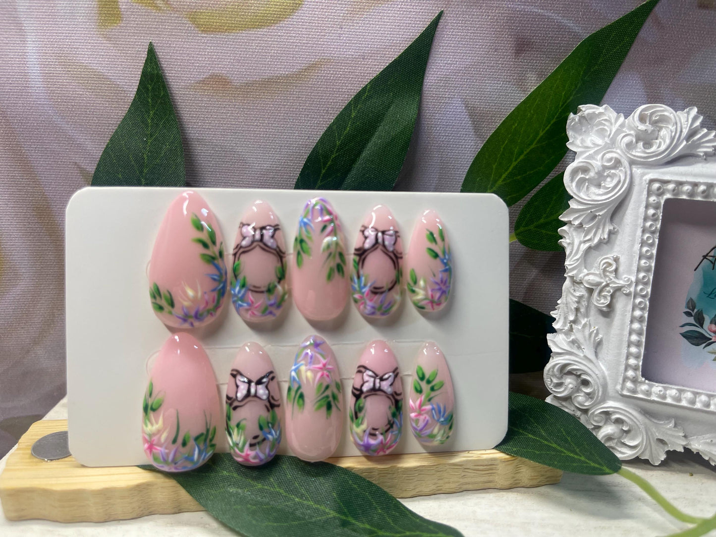 MINNIE SPRING - Set de 10 uñas florales inspiradas en Minnie