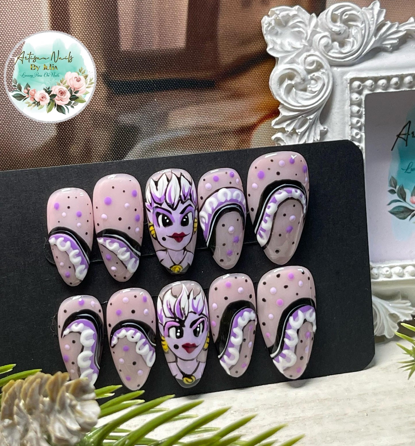 URSULA - Set of 10 Little Mermaid, Sea Witch inspired Nails