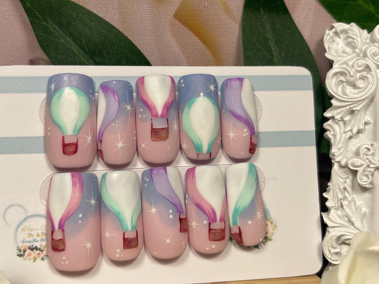 UP & AWAY - Set of 10 Hot Air Balloon Nails