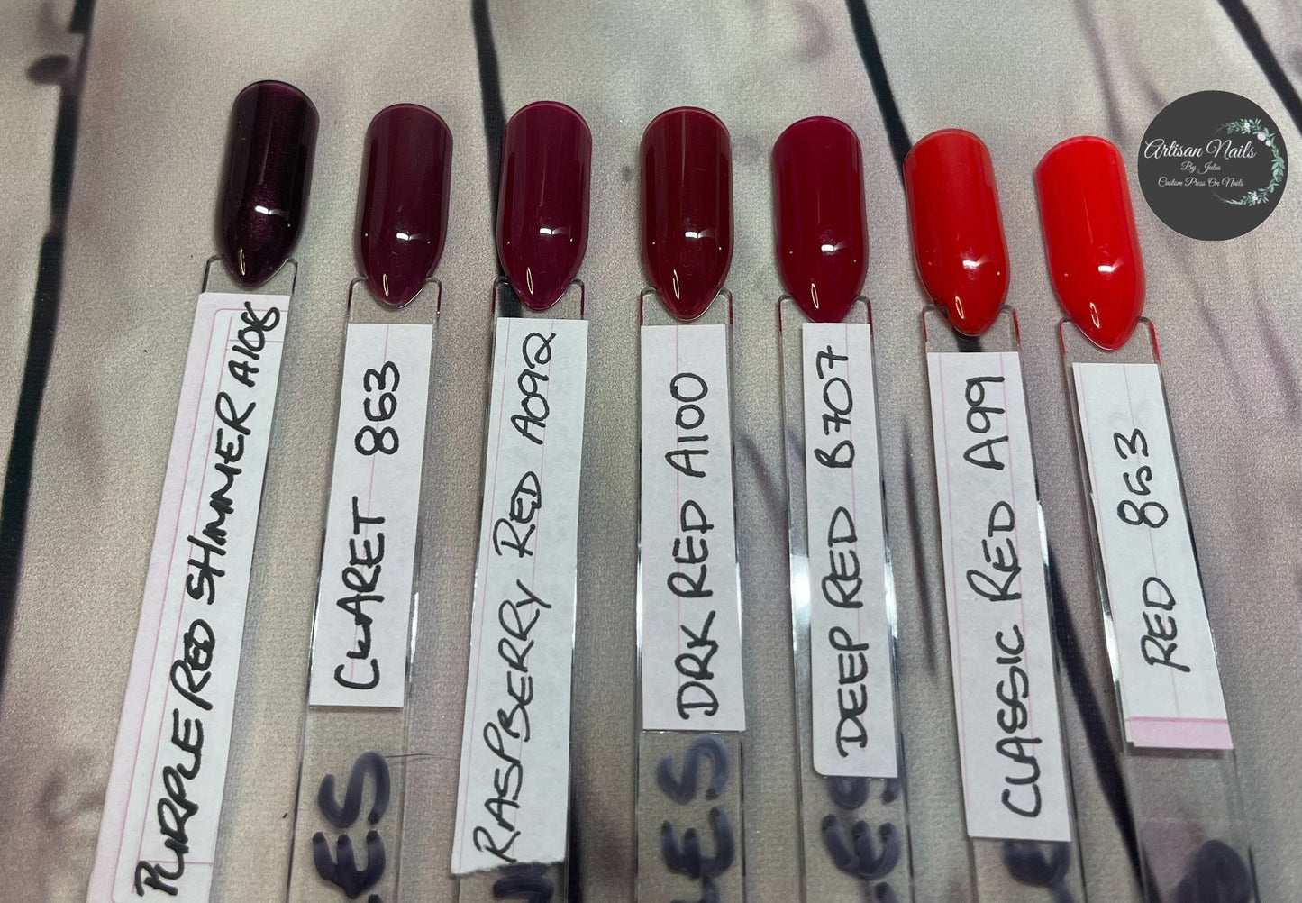 THE REDS - Block colour or French Tip - Set of 10 Solid Colour or French Tip Nails