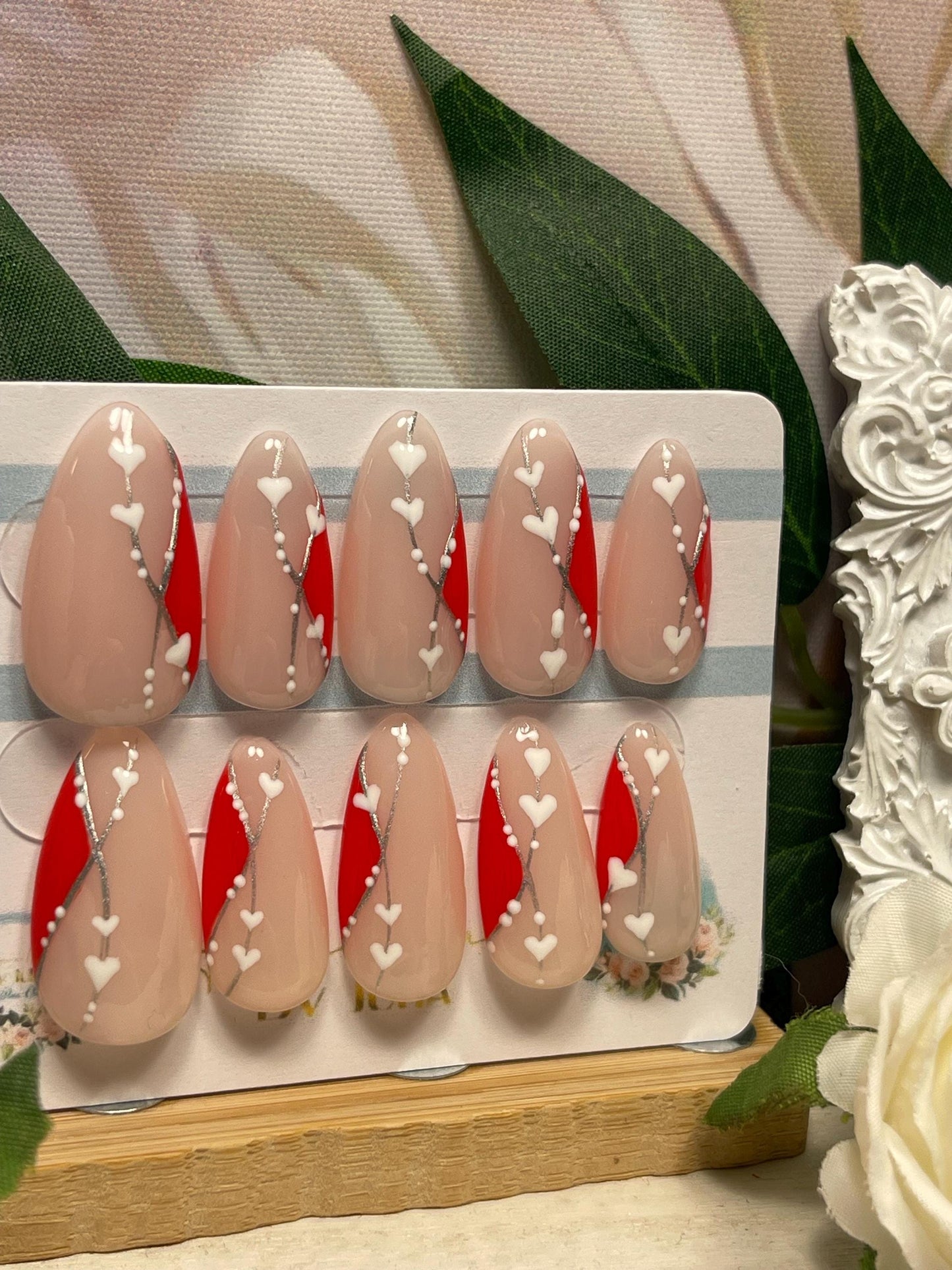 STAR CROSSED LOVERS - Set of 10 red abstract design nails with silver & white decoration