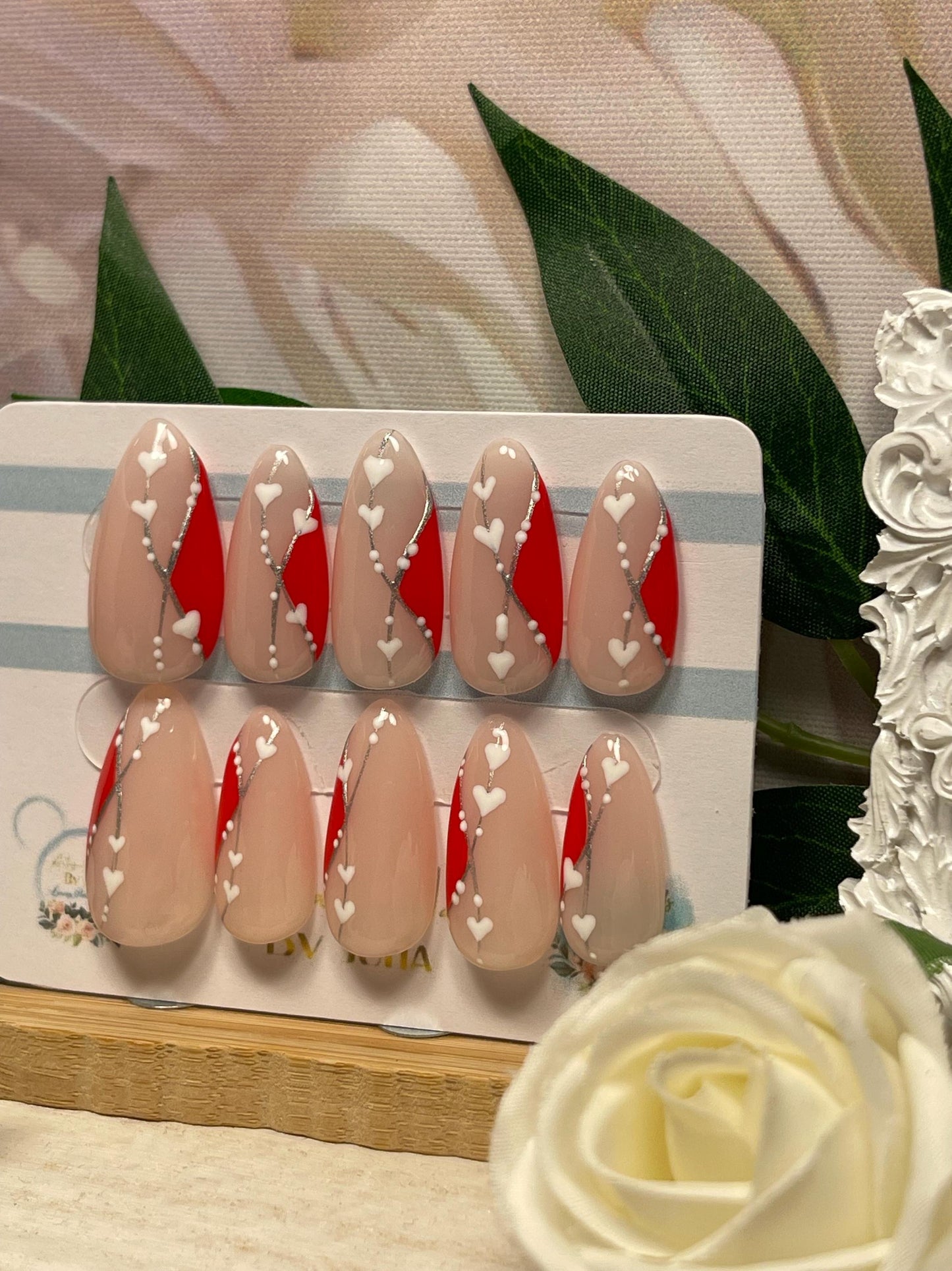 STAR CROSSED LOVERS - Set of 10 red abstract design nails with silver & white decoration