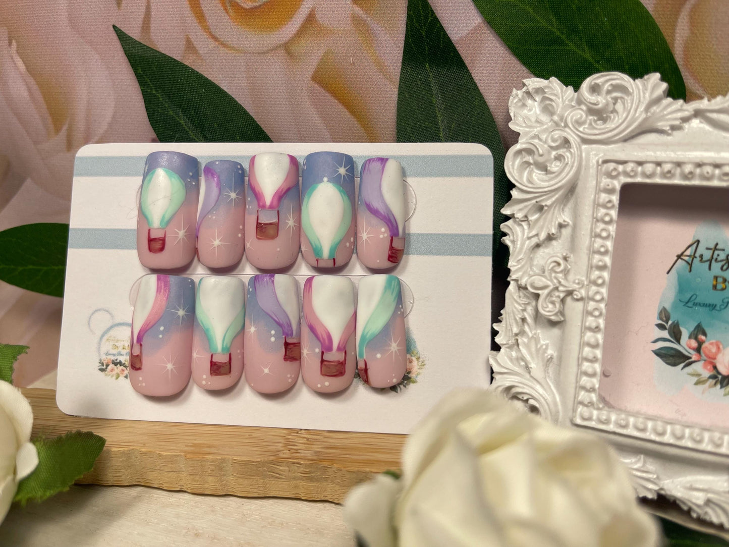 UP & AWAY - Set of 10 Hot Air Balloon Nails