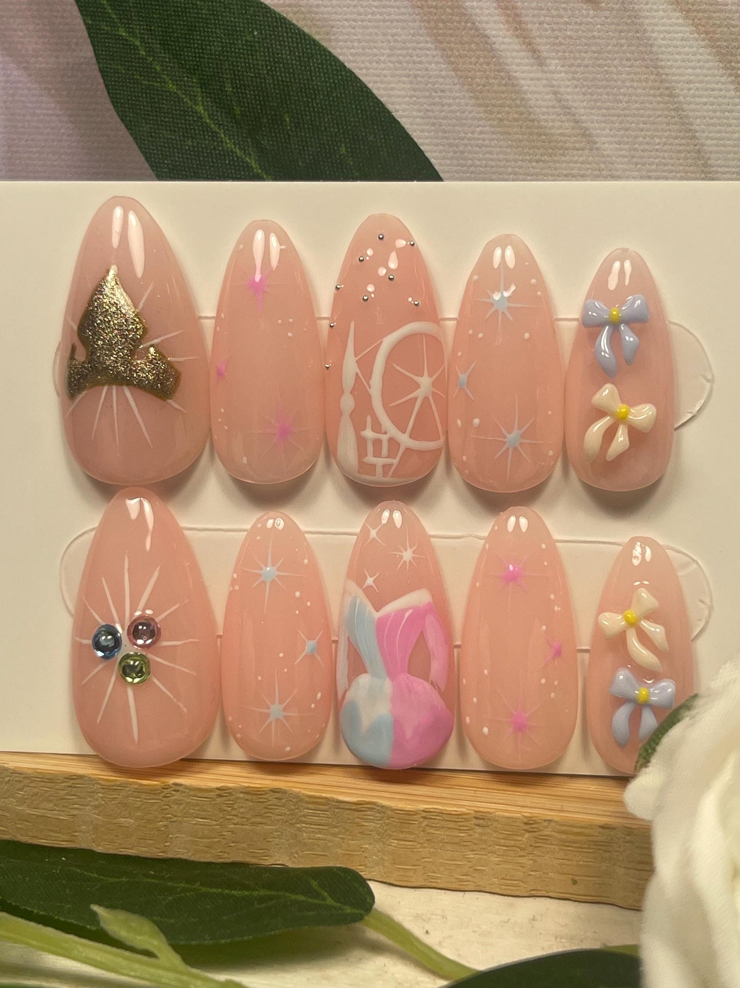 BRIAR ROSE - Set of 10 Sleeping Beauty themed Nails with 3D Bows