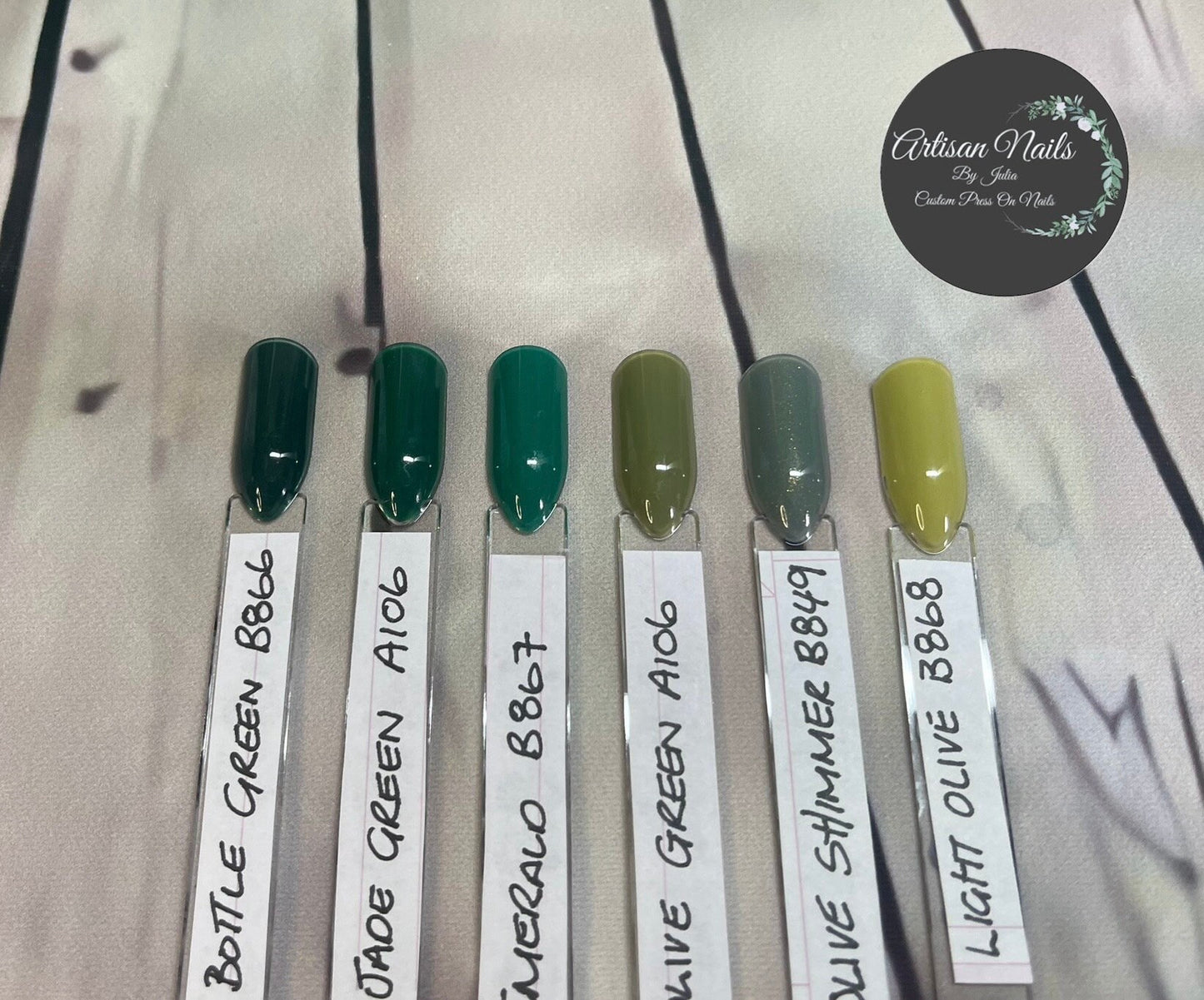THE GREENS - Block colour or French Tip - Set of 10 Solid Colour or French Tip Nails