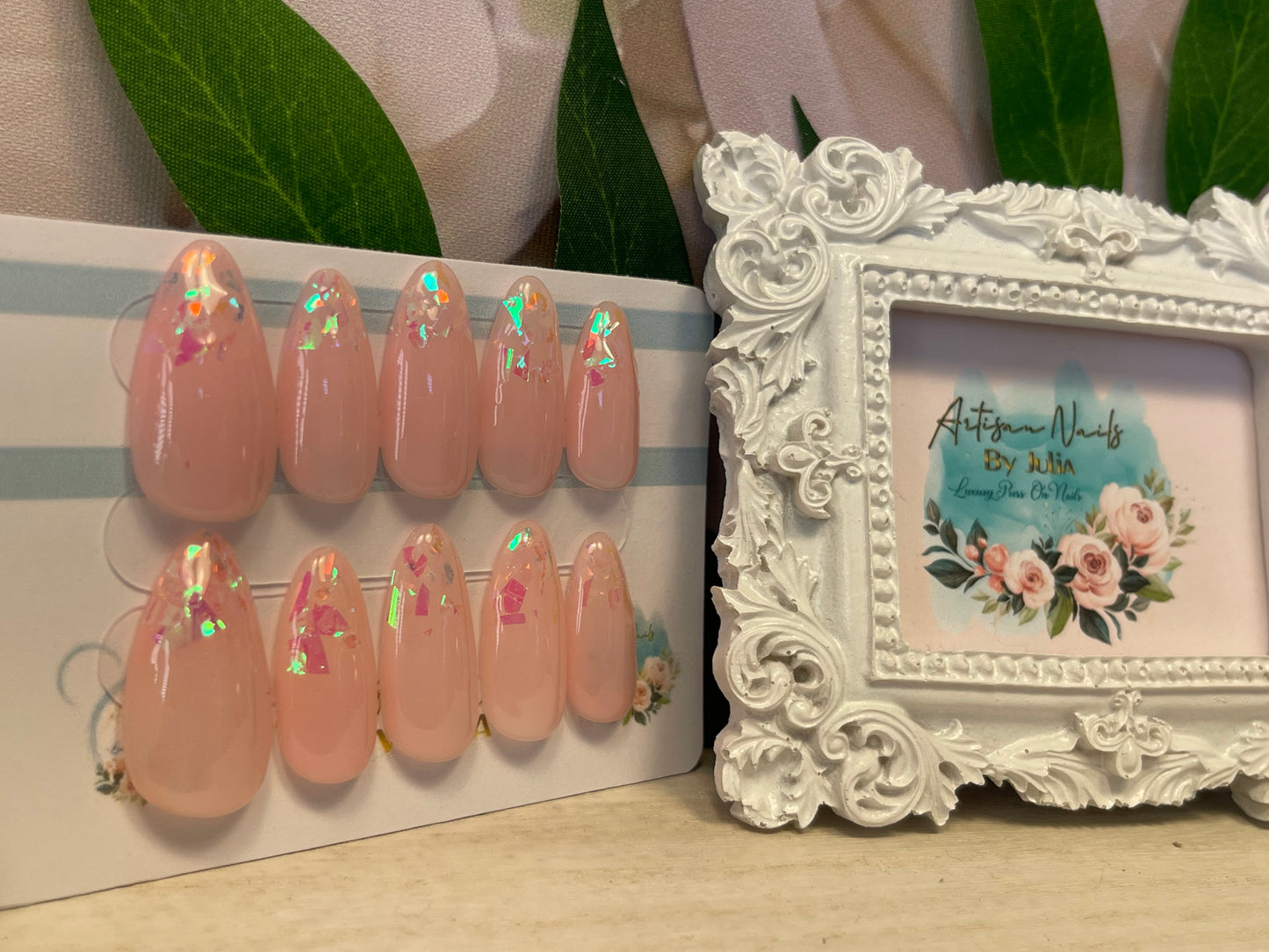 SUNSET SHARDS - Set of 10 Gel Pink Nails With Opal fragment tips