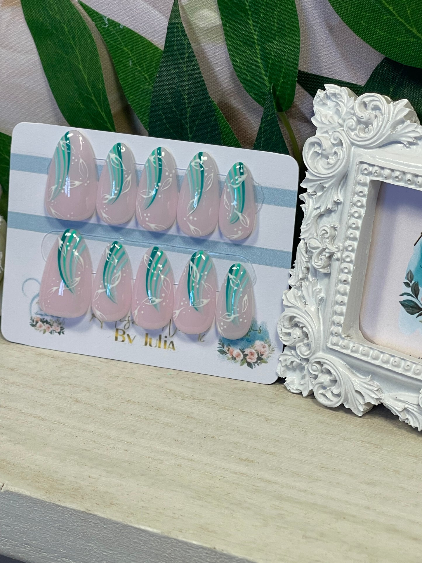 DAZZLE - Gel Press on Nails - Lot de 10 ongles arc-en-ciel avec étoiles - Fabriqué sur commande