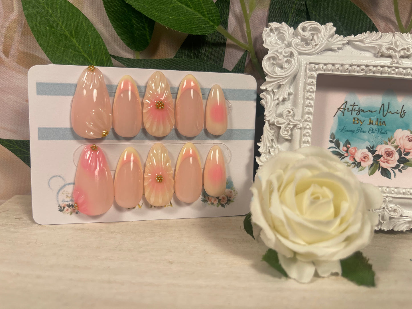 ISLAND SUNRISE - Set of 10 3D Effect Summer Holiday Nails