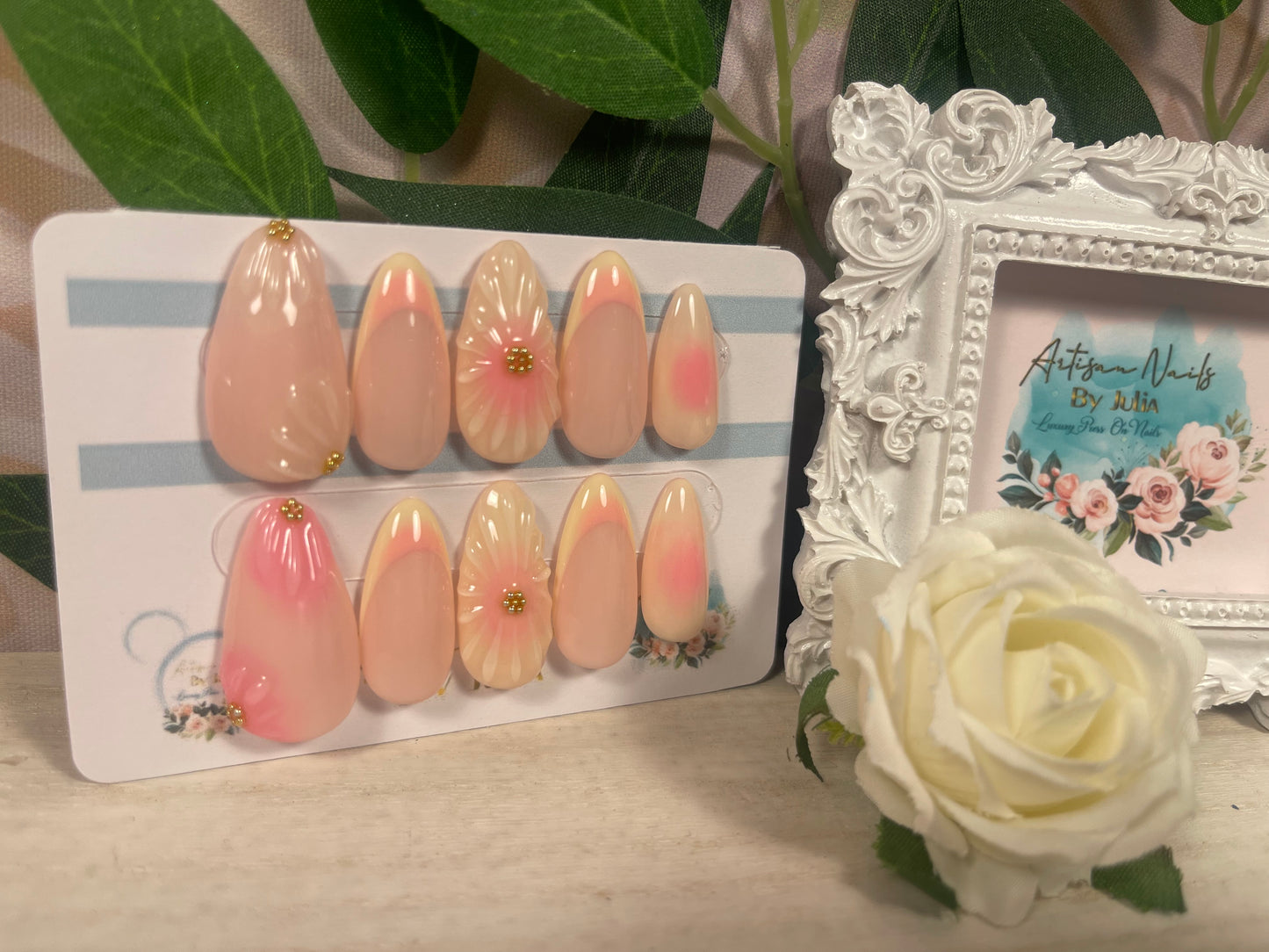 ISLAND SUNRISE - Set of 10 3D Effect Summer Holiday Nails