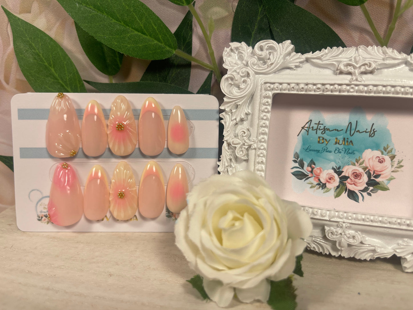 ISLAND SUNRISE - Set of 10 3D Effect Summer Holiday Nails