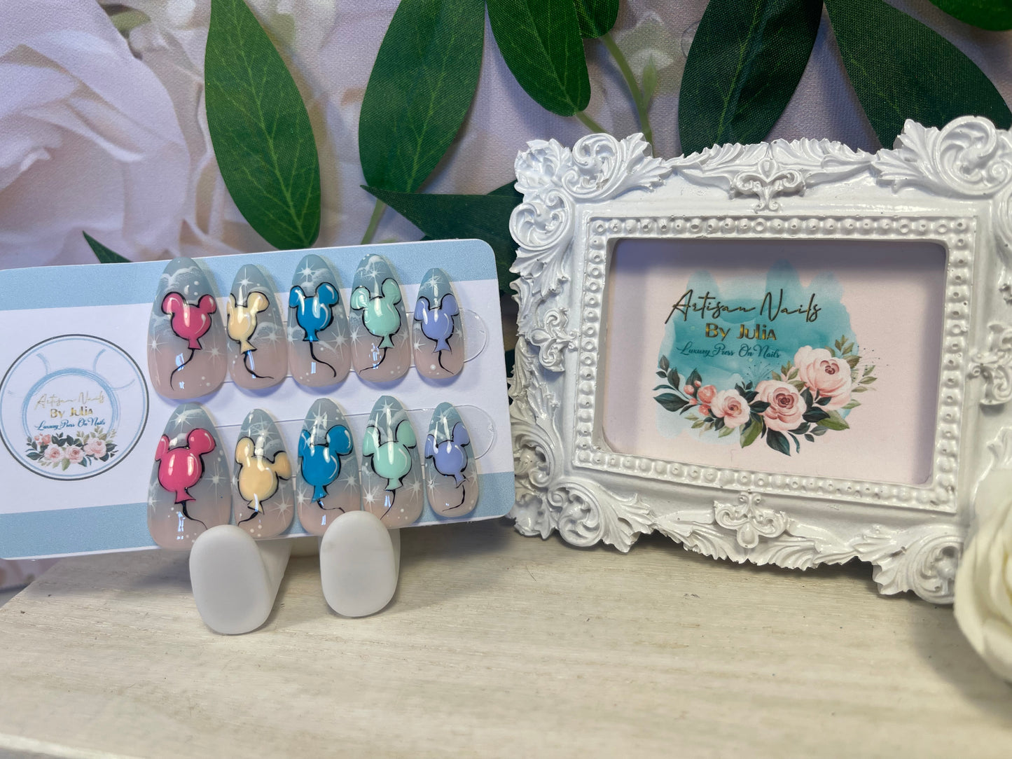BALLOONS - Set of 10 Mouse Balloon Nails