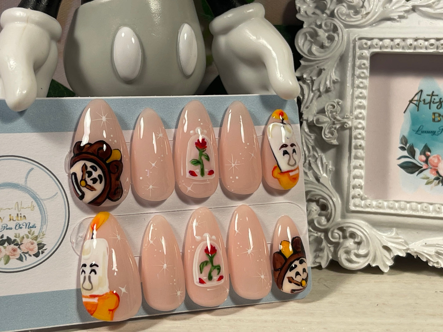 BE OUR GUEST - Gel Press on Nails - Set of 10 Clock & Candlestick Nails