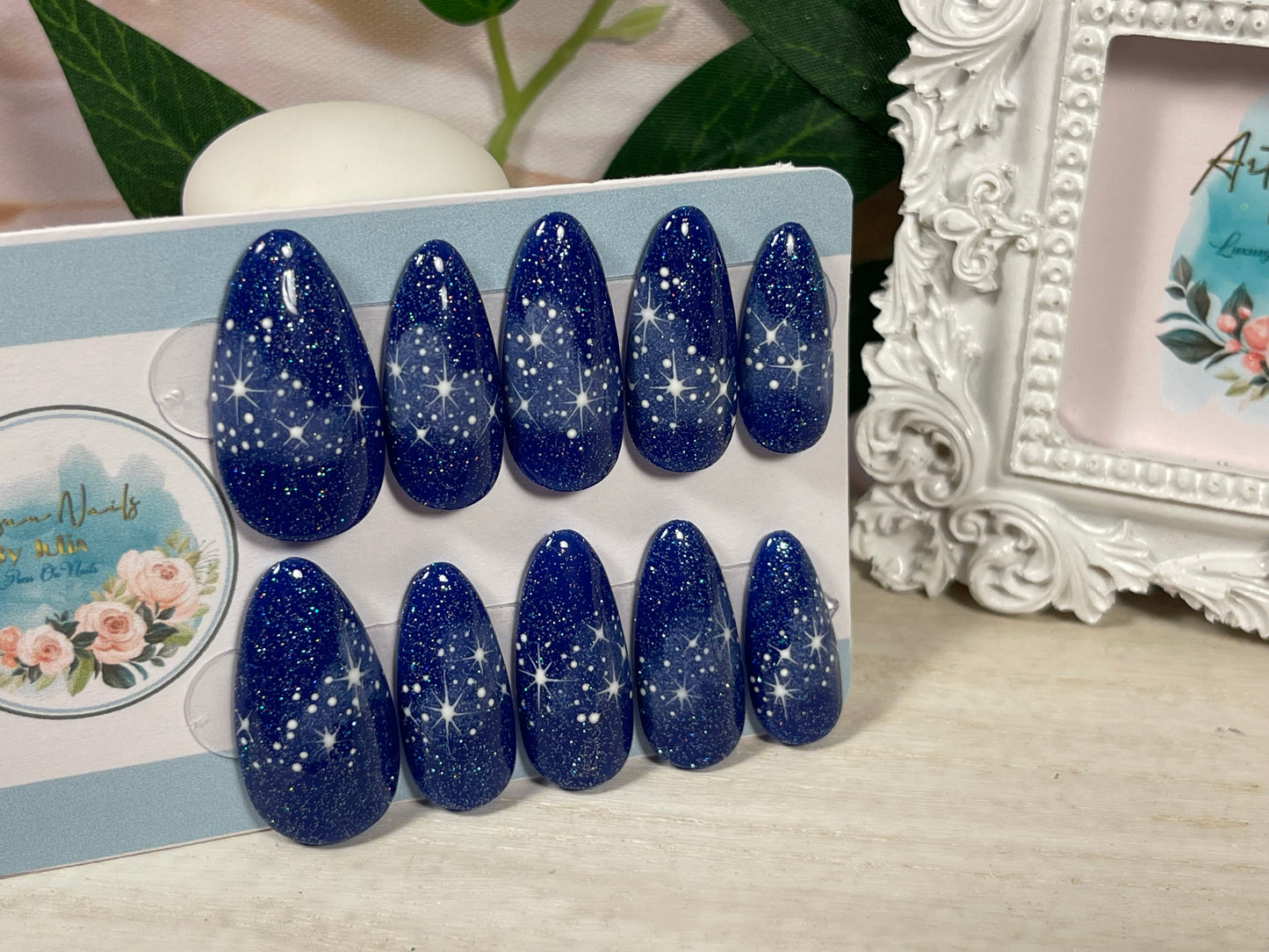 STARRY STARRY NIGHT - Set of 10 Night Sky Inspired Nails