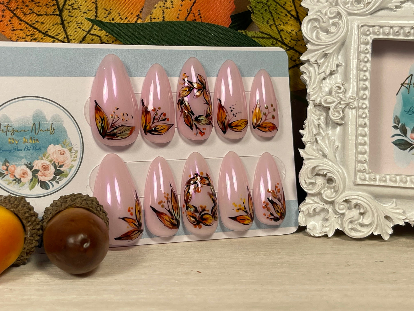 AUTUMN WREATH - Set of 10 Autumn Leaves Nails