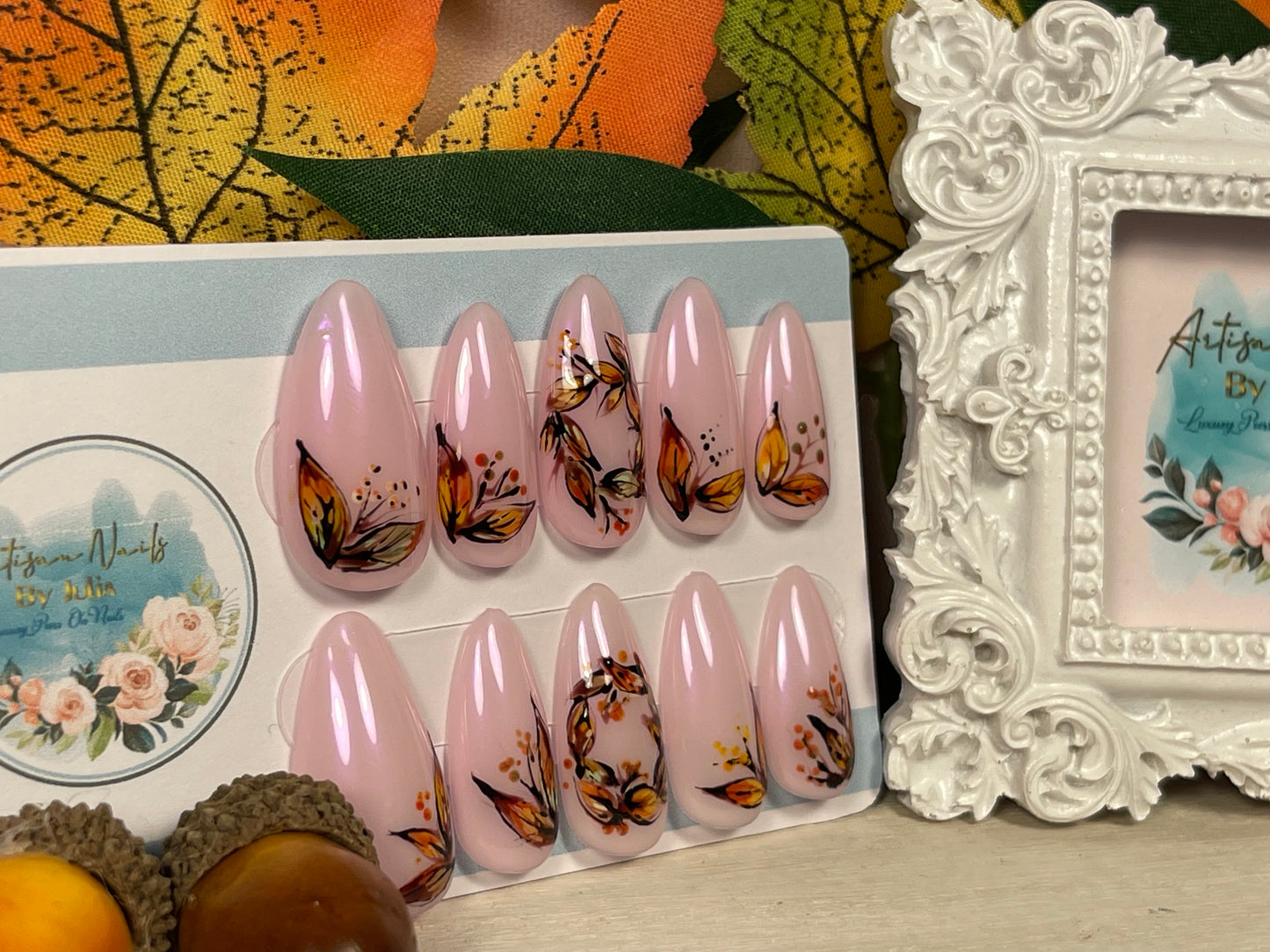 AUTUMN WREATH - Set of 10 Autumn Leaves Nails