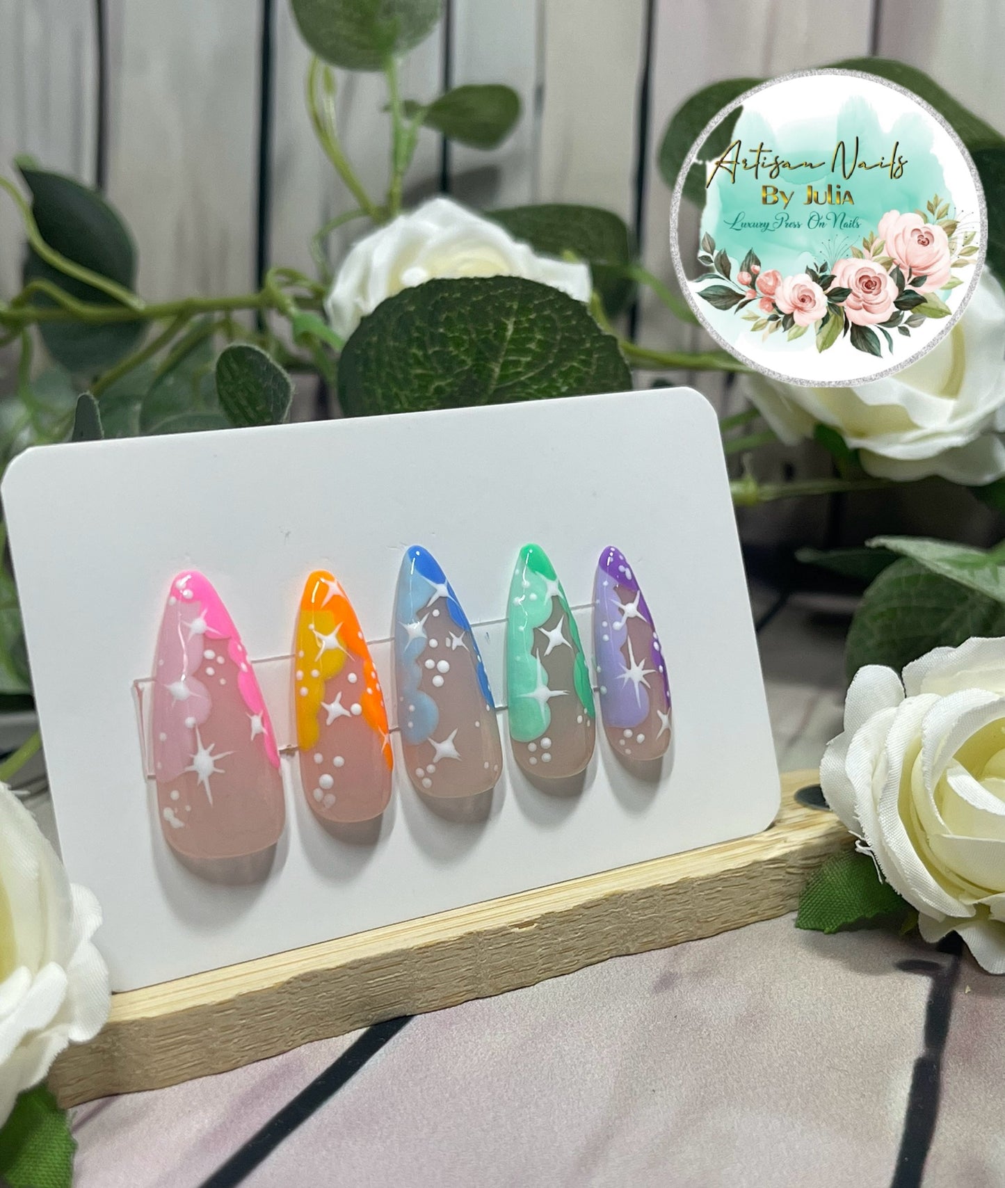 DREAMSCAPE - Juego de 10 uñas con punta de arcoíris y estrellas