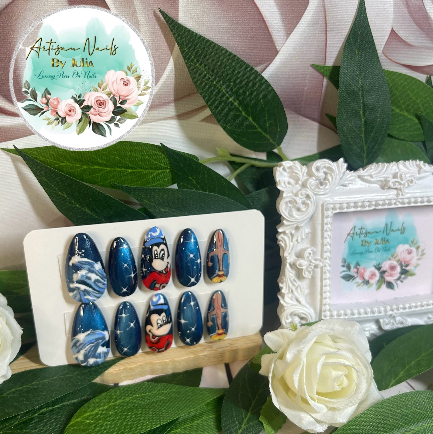 L'APPRENTI SORCIER - Gel Press on Nails - Lot de 10 ongles inspirés de Fantasia - Fabriqués sur commande