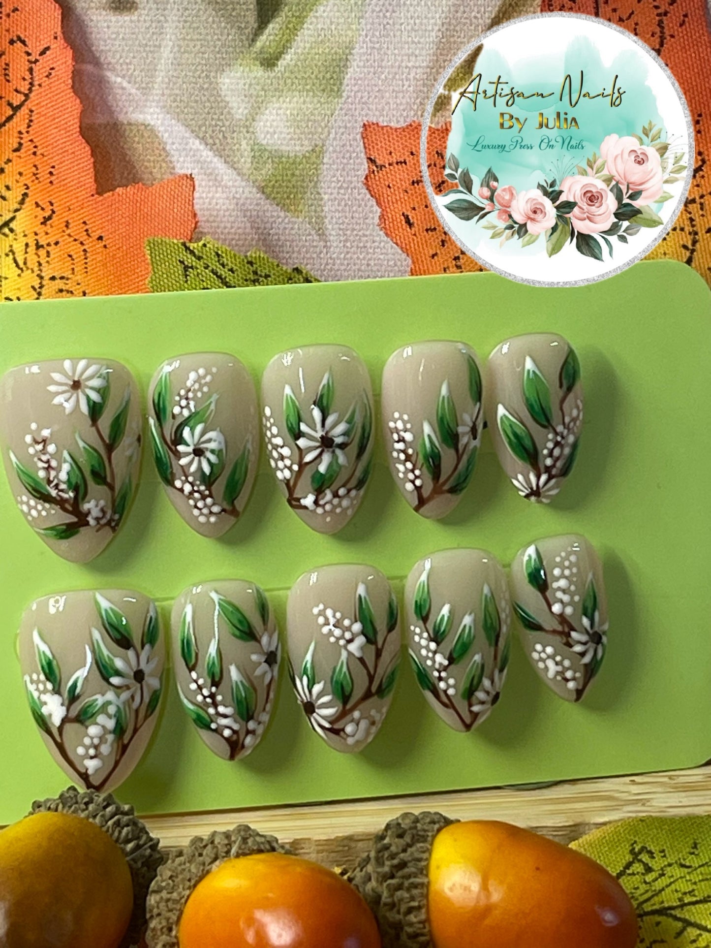 FROSTY MORNING - Ongles en gel à presser - Lot de 10 ongles à motif feuilles givrées - Fabriqués sur commande