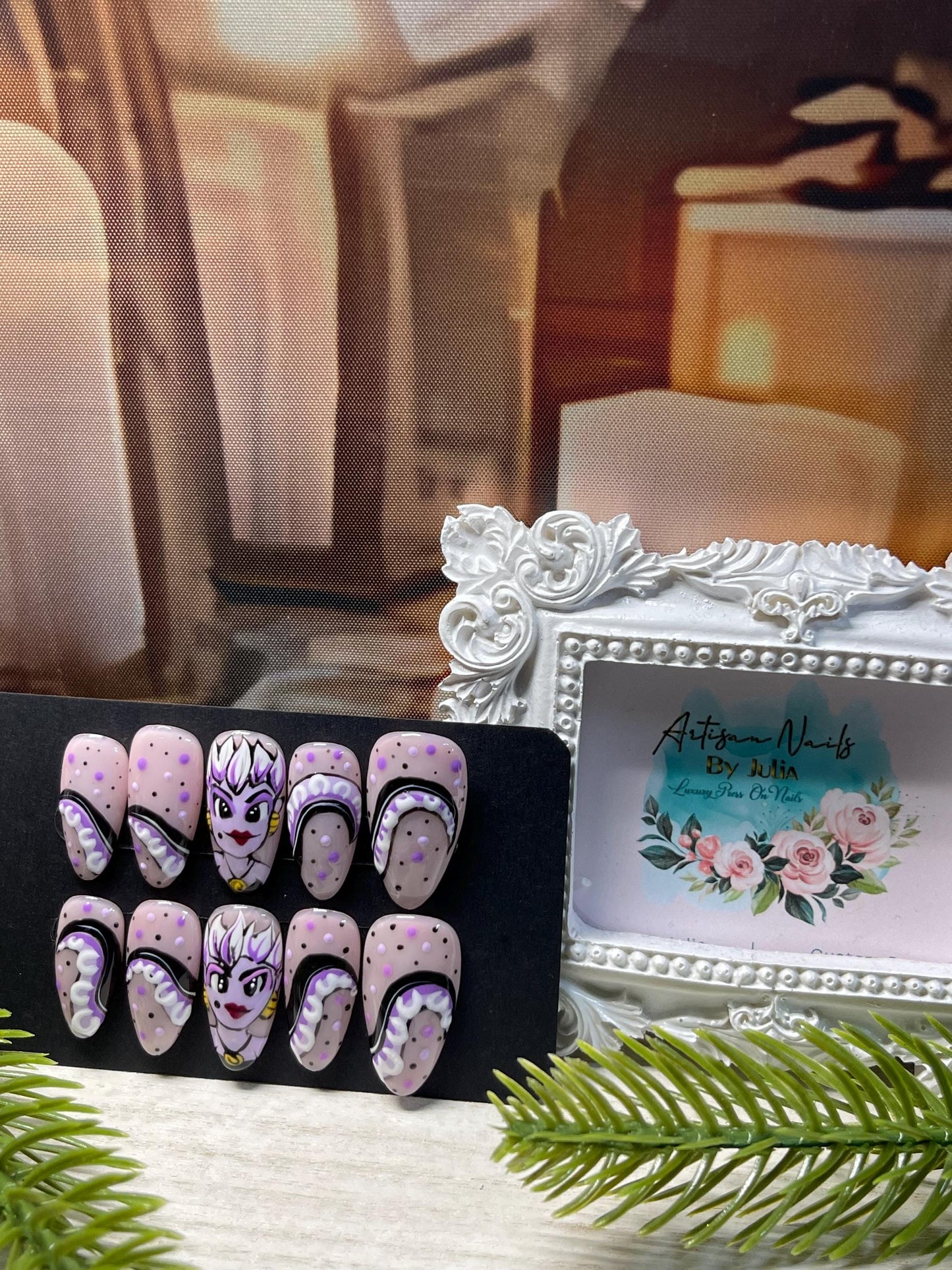 URSULA - Set of 10 Little Mermaid, Sea Witch inspired Nails