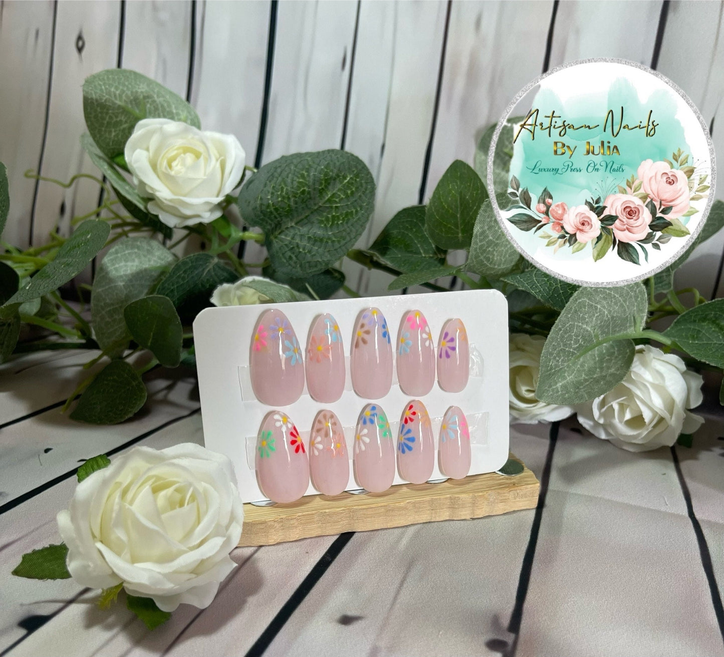 HIPPY CHIC - Set of 10 Floral Tip Nails