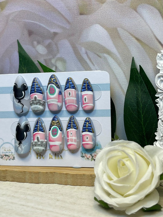 DREAM CASTLE -  Set of 10 Disney Castle Nails