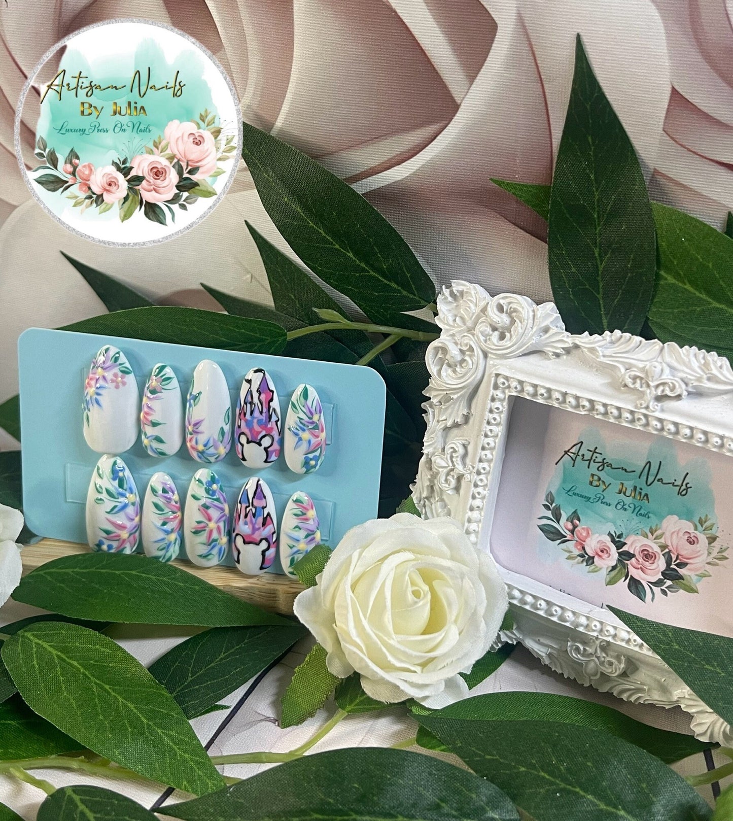 CASTLE GARDEN - Juego de 10 uñas con diseño floral de Castillo Disney