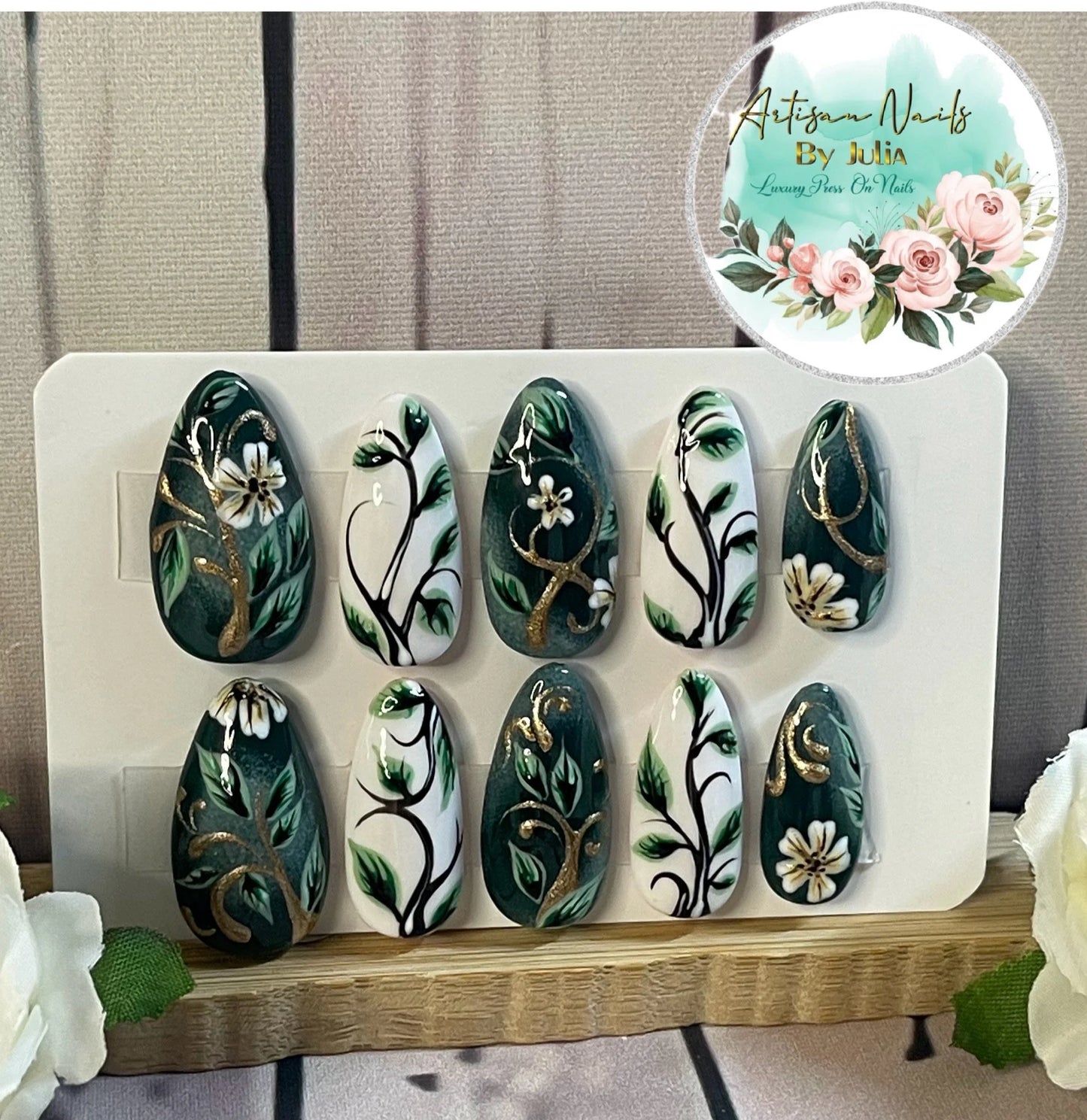 ETHEREAL - Juego de 10 uñas pintadas con diseño de enredadera