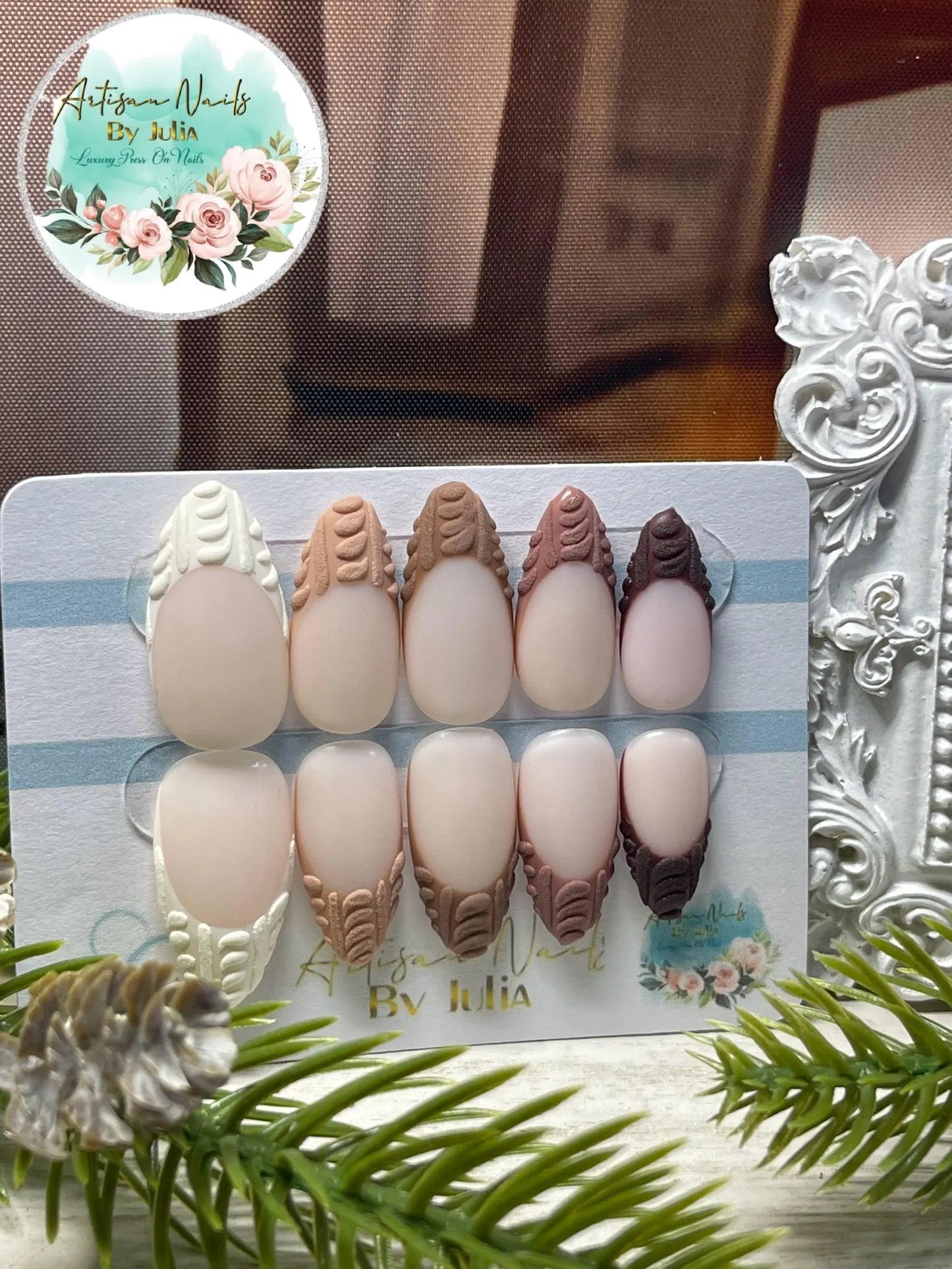 CARDIGAN - Gel Press on Nails - Lot de 10 ongles style French Tip tricotés