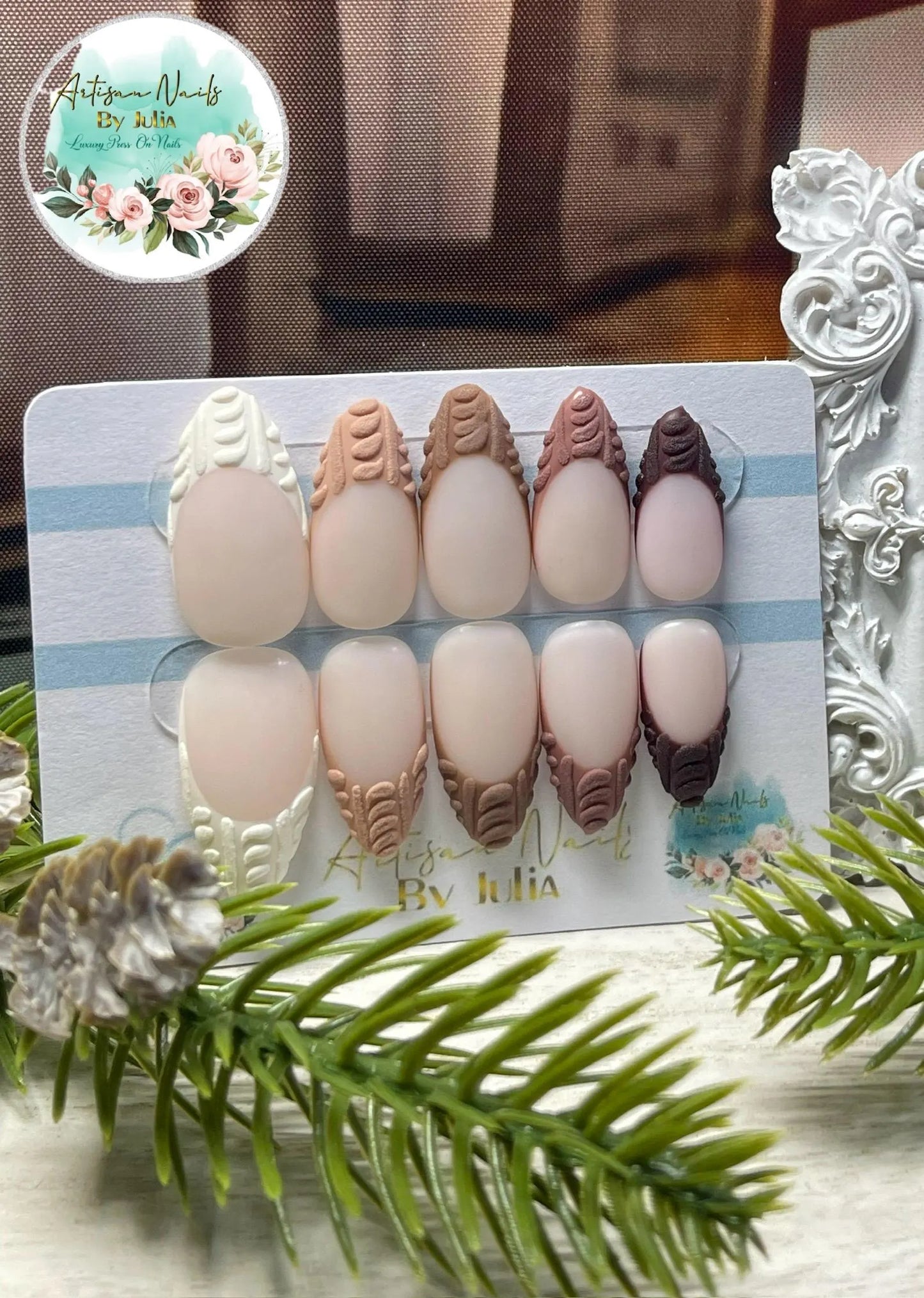 CARDIGAN - Gel Press on Nails - Lot de 10 ongles style French Tip tricotés