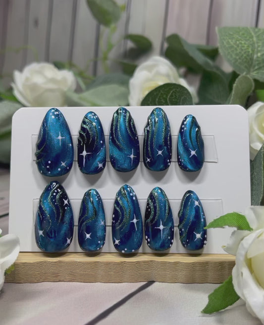 AURORA - Set de 10 uñas inspiradas en la aurora boreal