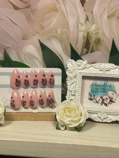 ROSES ARE RED - Set of 10 Red Rose Accented Nails nails