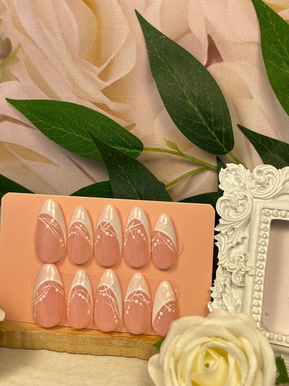 DREAM WEAVER -  Set of pink and blue Ombré French Tip with fine line & dot detaiiing