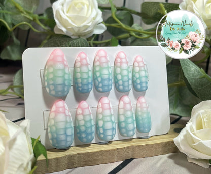 RAINBOW CROC - Set of 10 Rainbow Nails Crocodile Print
