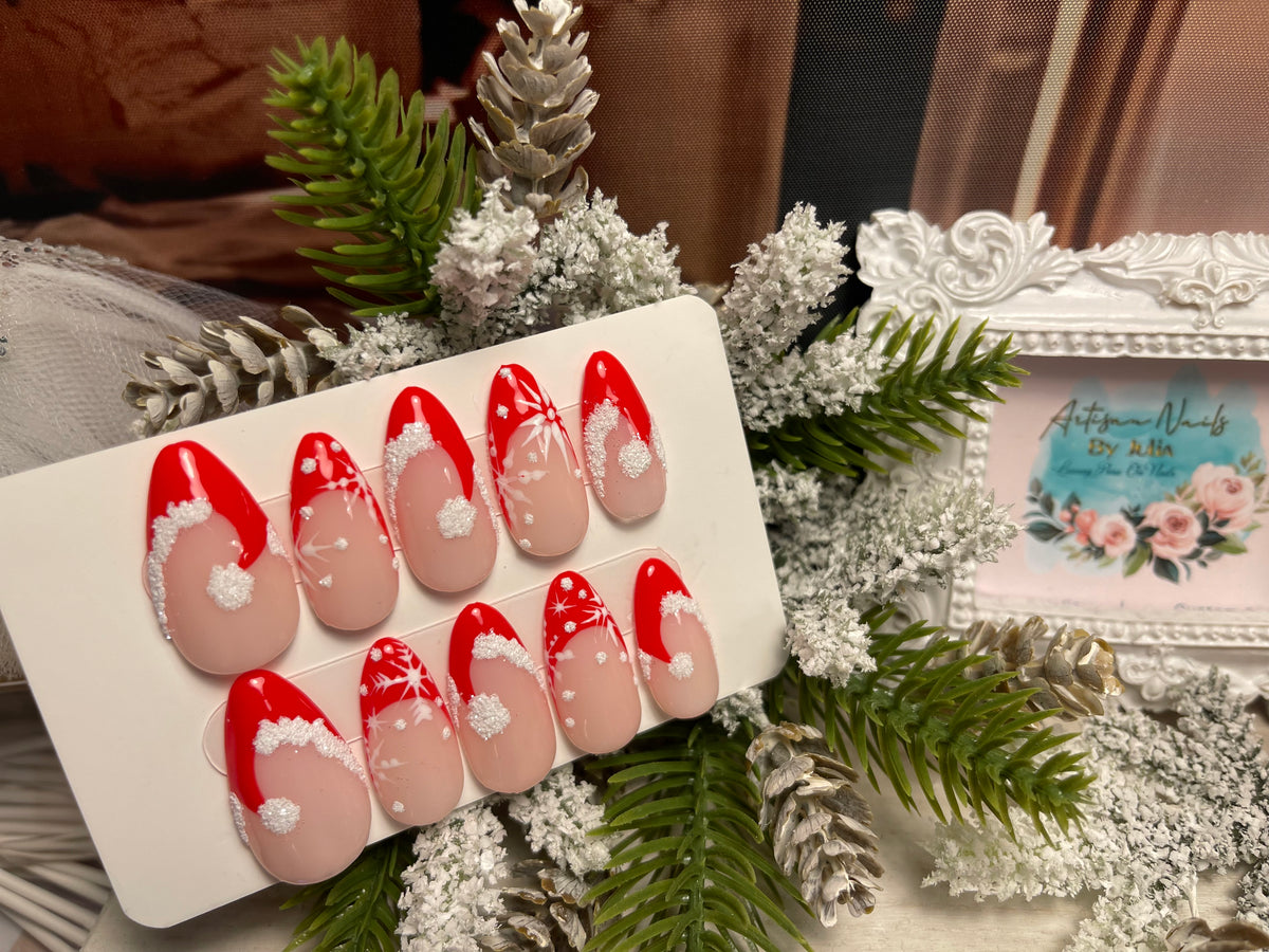 Hats Off | Santa Hat Press On Nails