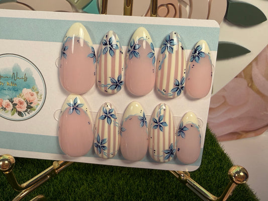 Limoncello | Blue Floral & Lemon French Press On Nails