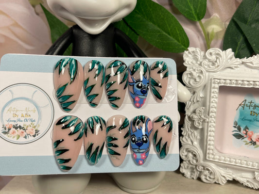 OHANA - Set of 10 Stitch and Palms inspired Nails