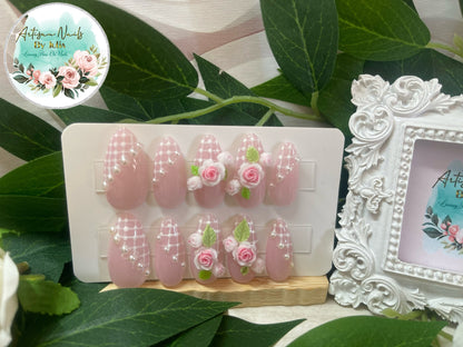 LOVE STORY - Gel Press on Nails - Lot de 10 faux ongles en dentelle avec roses 3D - Fabriqués sur commande