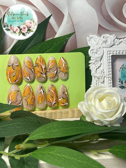 FALL-ING LEAVES - Set of 10 autumn leaves with Dew Nails