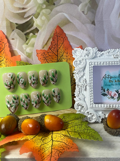 FROSTY MORNING - Ongles en gel à presser - Lot de 10 ongles à motif feuilles givrées - Fabriqués sur commande
