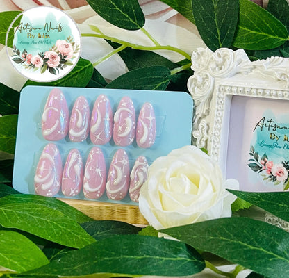 DAYDREAMER - Gel Press on Nails - Lot de 10 ongles 3D tourbillons et étoiles - Fabriqué sur commande