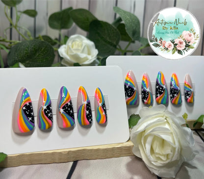 SHOW STOPPER - Ongles en gel à presser - Lot de 10 ongles noirs et arc-en-ciel avec étoiles - Fabriqués sur commande