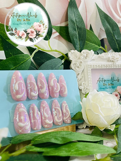 DAYDREAMER - Gel Press on Nails - Lot de 10 ongles 3D tourbillons et étoiles - Fabriqué sur commande