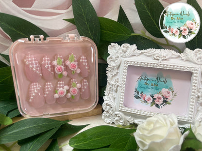 🌿Coffret de présentation pour ongles - ONGLES NON INCLUS🌿