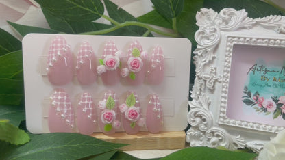 LOVE STORY - Gel Press on Nails - Lot de 10 faux ongles en dentelle avec roses 3D - Fabriqués sur commande